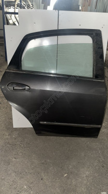 Fiat linea hatasız füme sağ arka kapı
