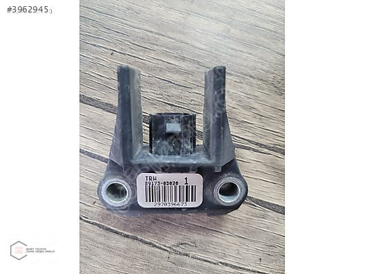89173-0D020 TOYOTA YARİS DARBE SENSÖRÜ