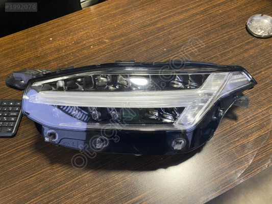 MİRİM OTODAN VOLVO XC90 SOL ÖN FAR