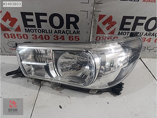 TOYOTA HİLUX SOL FAR DÜZ ÇIKMA ORİJİNAL PARÇA 2016-2020