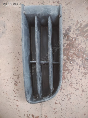 VW POLO SİS FARI ÇERÇEVESİ 6Q0853666