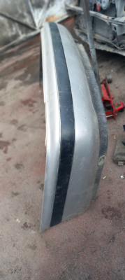 Toyota carina arka tampon