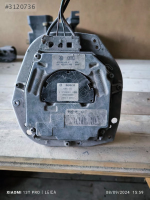 3137229011  Audi A8 D3Fan motoru (4E2 4e8) 4.2 Quattro