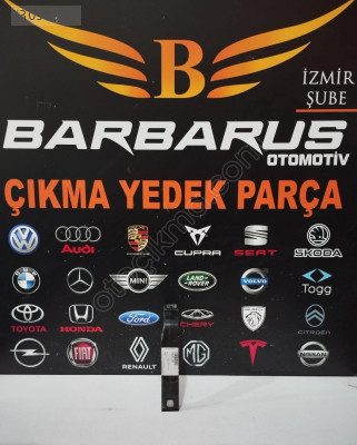 AUDİ Q3 RADYATOR BRAKETİ SAĞ 8U0805528