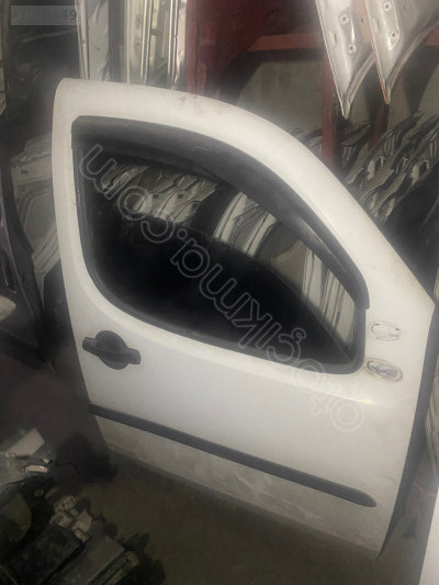 Doblo sağ ön kapı dolu tertemiz 2003-2012 arası