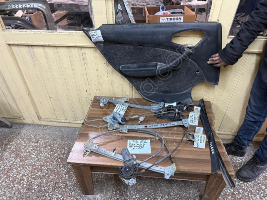 CİTROEN XSARA SOL ÖN KAPI MENTEŞESİ ALT VE ÜST ORJİNAL ÇIKMA