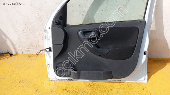 Opel Combo sağ ön kapı döşemesi