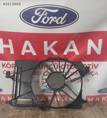 Ford Focus fan çerçevesi 2011- 8V61 8C607 FC