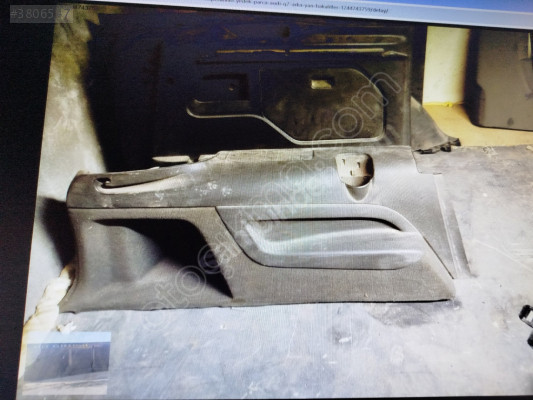 Audi Q7 arka yan bakalit