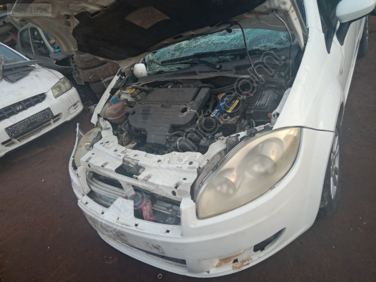 Fiat Linea 1.3 Multijet Euro 4 buçuk motor torpito tesisat