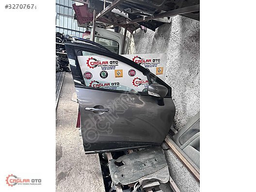 Renault clio 4 sağ ön kapı