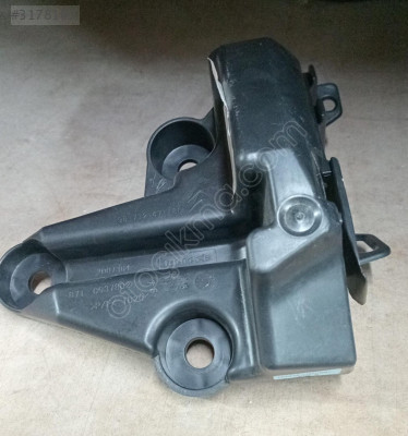 Citroen C4 II Arka tampon montaj braketi sol