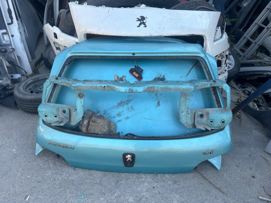 Peugeot 106 arka bagaj kapağı çıkma