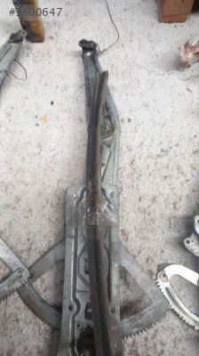 OPEL CORSA B MANUEL SAG CAM KRİKOSU.OTO ERKAN ÜNYE