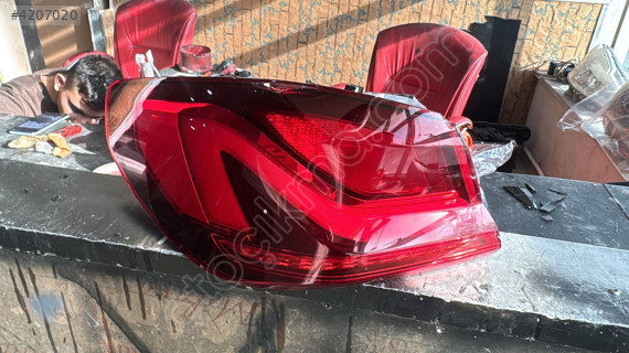 BMW 1 SERİ F40 SOL DIŞ STOP 5A55FB7-02