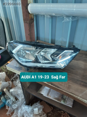 AUDi A1 19-23  Sağ Far