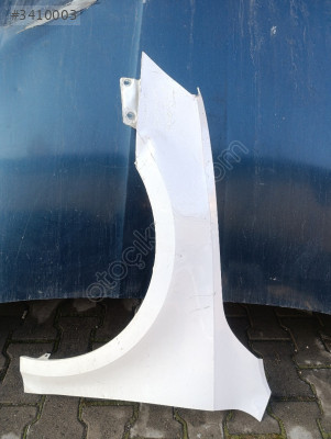 Skoda Octavia sol ön çamurluk