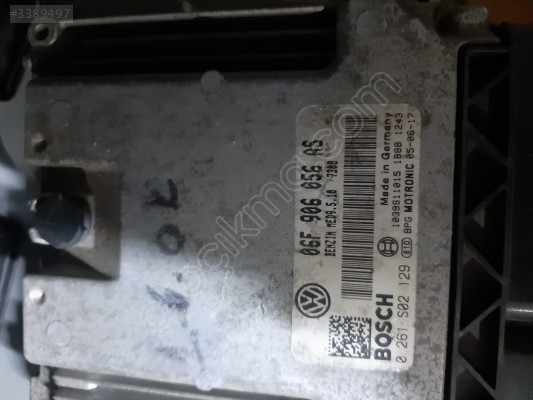 06F906056 AS - 0261 S02 129 VW GOLF MOTOR BEYNİ