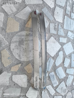 Clio symbol bagaj çıtası