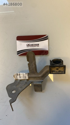 1K0971858AA caddy 2007 1.9 motor tesisatı tutucu braketi