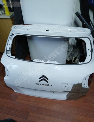 Citroën C4 Baraj kapağı arka