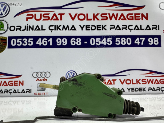 TRANSPORTER T4 SOL KAPI KİLİT MOTORU ORİJİNAL