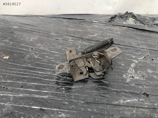 FORD SİERRA KAPUT KİLİDİ