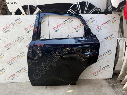 Citroen c4x sol arka kapı (az hasarlı)