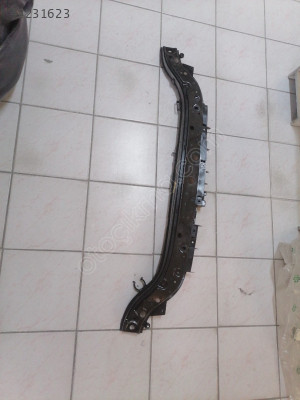 Megane 2 ön panel üst orjinal 8200137494