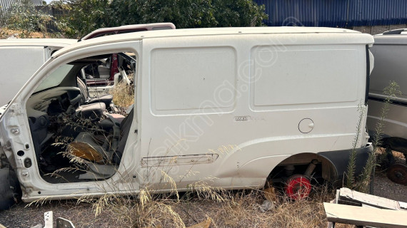 DOBLO MAXSİ arka ceyrek