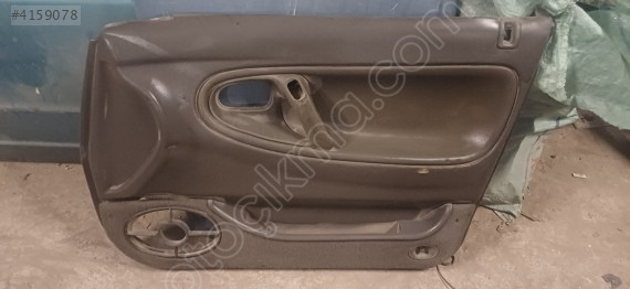 MAZDA 626 SAĞ ÖN KAPI DÖŞEMESİ