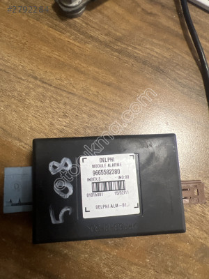 PEUGEOT CİTROEN ALARM KONTROL MODÜLÜ 9665582380