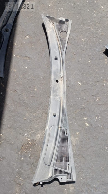 RENAULT KANGOO ÖN CAM IZGARASI 05366077016
