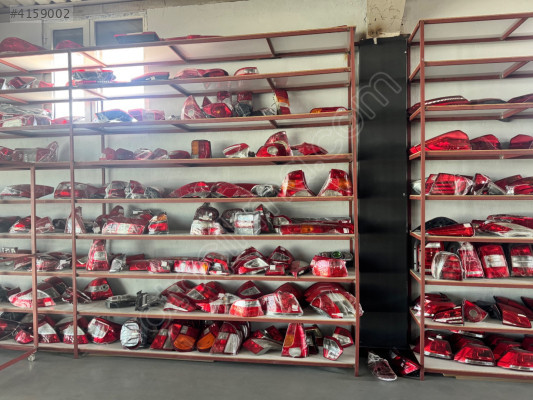 HER MARKA MODEL ARAÇLARIN ÇIKMA ORJİNAL STOPLARI BULUNUR