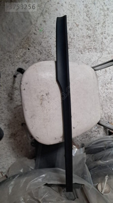 OPEL CORSA E ÖN TAMPON ALT KARLIK SAG.OTO ERKAN ÜNYE