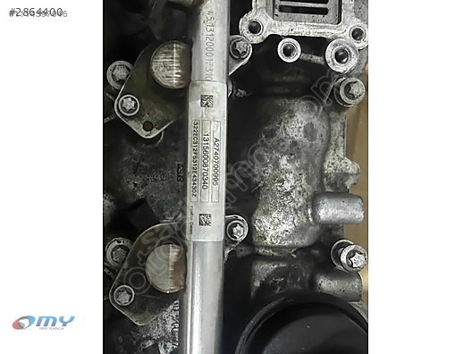 MERCEDES W205 A2740700995 BENZİN ENJEKTÖRÜ KÜTÜĞÜ RAİL