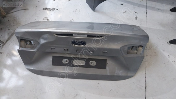 2019/2024 FORD FOCUS GRİ BAGAJ KAPAĞI ORJINAL LOKALLIK