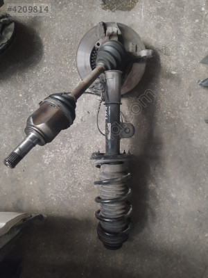 ÇIKMA FİAT EGEA SOL ÖN AMORTİSÖR AKS TAŞIYICI