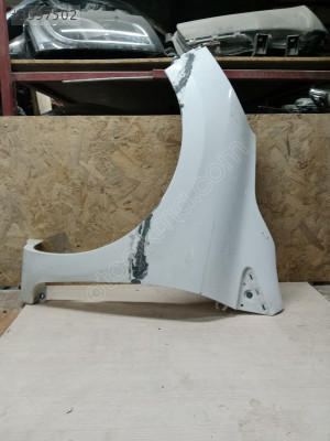 Renault Clio 4 sol ön çamurluk çıkma orijinal