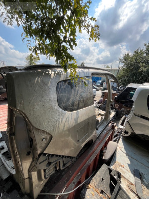 DACİA LODGY SAĞ ARKA ÇAMURLUK