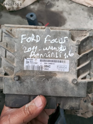 ford focus 2011 model vanuslu benzinli 1.6 motor beyni (OBAC)