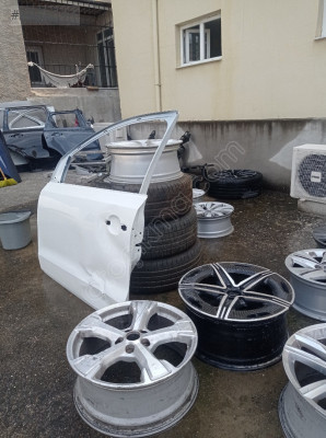 volkswagen polo sol ön kapı orjinal çıkma