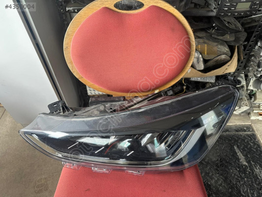 MİRİM OTODAN FORD FOCUS 4.5 SOL FAR