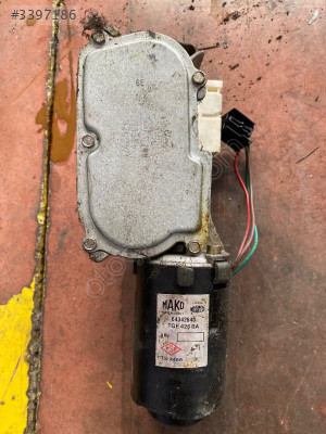 1996 MODEL FİAT UNO ÖN CAM SİLECEK MOTORU. 64342640