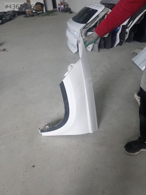 SEAT ATECA BEYAZ SOL ÖN ÇAMURLUK ORJINAL GÖÇÜKLÜK