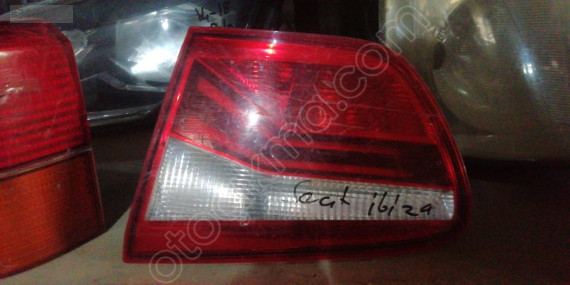 SEAT İBİZA SAĞ ARKA STOP ÇIKMA