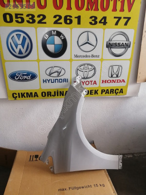 Orijinal Çıkma 2019-2022 Toyota Corolla Sağ Ön Çamurluk