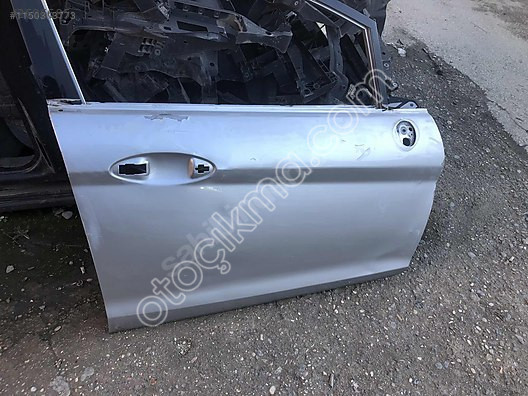 2014 ford fiesta sağ ön kapı