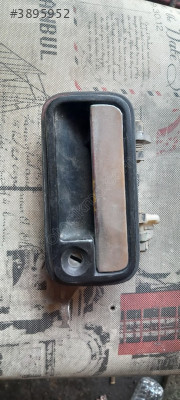 Çıkma mazda 626 sol ön kapı dış açma kolu