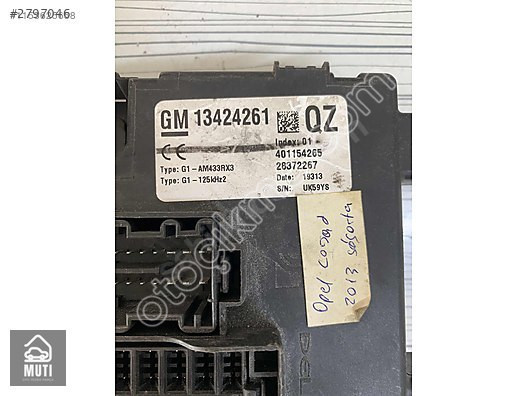 Sigorta kutusu Opel Corsa D 1.3 CDTi 16V ecoFLEX - 13424261